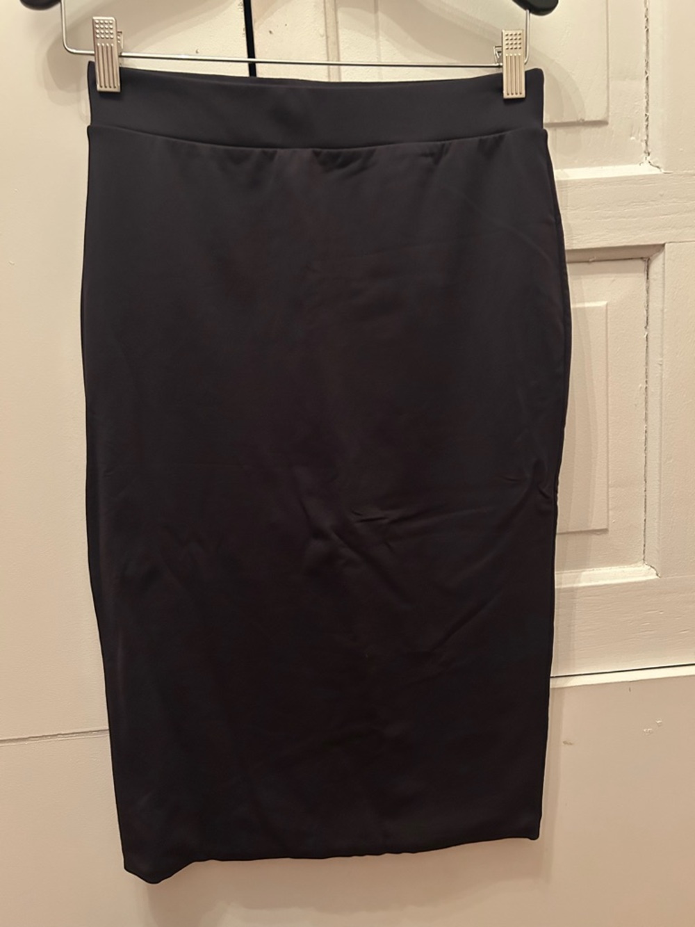 Babaton Black Pencil Skirt - Sleek Mid-Length